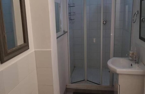 Kroonstad House | Oh So You Guesthouse