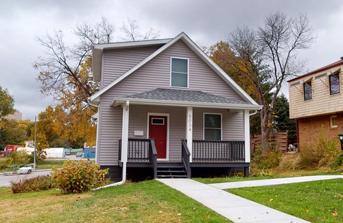 Morton Meadows House | Oh! The Places You'll Go! Midtown Pet-Friendly 3-Bed Near Med-Center