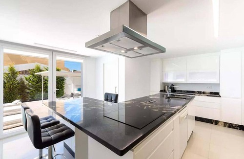 Guadalmar Apartment | Ohana 2 Luxury Villa