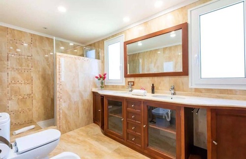 Guadalmar House | Ohana1 Luxury villa.