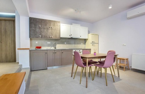 Thasos Apartment | Oikos Daretsou