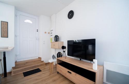Pamiers Apartment | OIQIA Castela