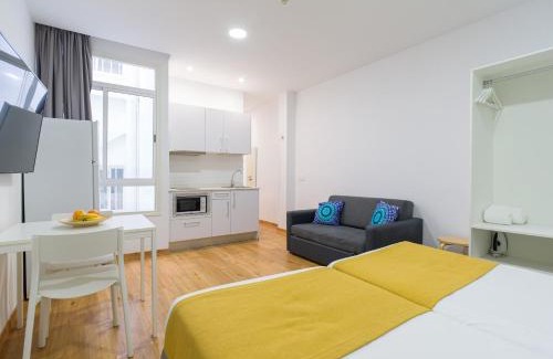 Las Palmas de Gran Canaria Apartment | Ok Las Canteras Beach by CanariasGetaway