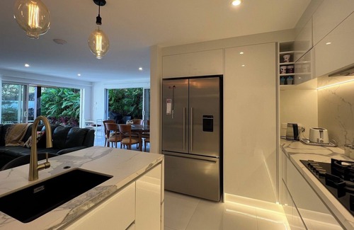 Orakei Apartment | Okahu Bay Villas