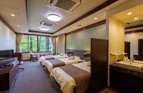 Ome Hotel | Okutamaji