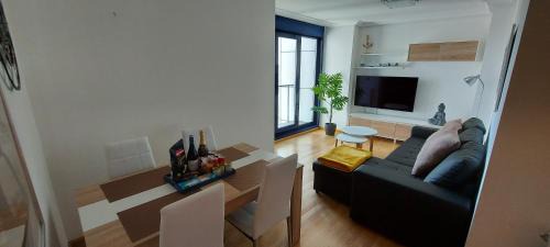 Castrillon Apartment | Olas Deluxe Salinas
