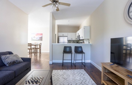 Olathe House | Olathe sleeping Beauty 3bdr And 2 baths