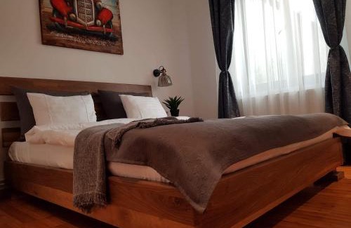 Sinaia Apartment | Old Bakery House