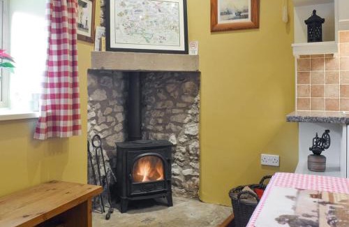 Lockton House | Old Barn Cottage