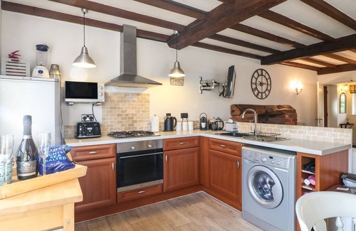 Lichfield Cottage | OLD BARN, pet friendly, with a garden in Whittington, Staffordshire