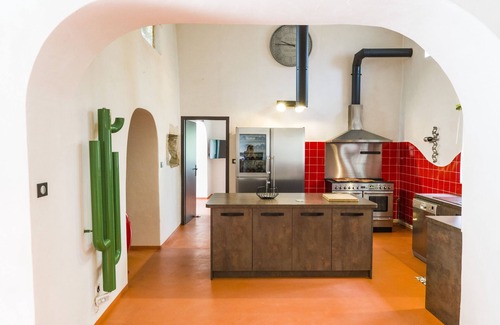 Bagnols-sur-Ceze Other | Old barn renovated to nine