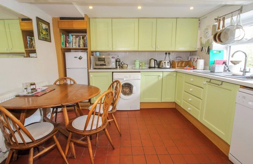 Bishops Castle Cottage | Old Bricklayer's Arms
