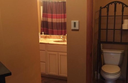 Glenwood Springs Apartment | Old Cardiff Bridge Cabin
