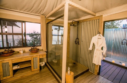 Victoria Falls Hotel | Old Drift Lodge