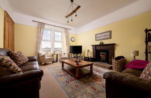 Elgin House | Old Duffus Farmhouse