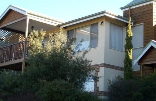 Dunsborough House | Old Dunsborough Holiday Villa