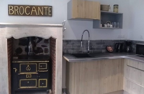 Lantriac House | Old farmhouse renovated in a contemporary style