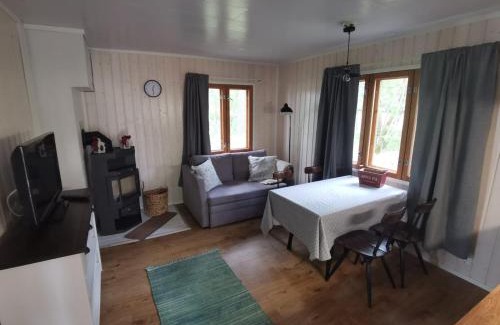 Oulu Ski Chalet | Old Finnish lakeside cottage with sauna