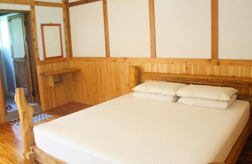 Shuili Bed & Breakfast | Old Five Guesthouse