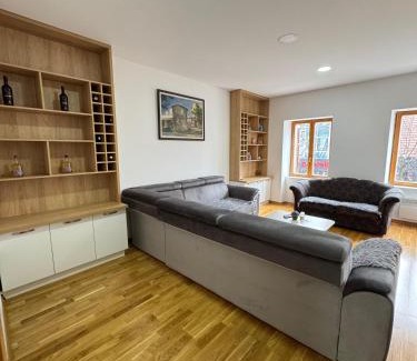 Niksic Apartment | Old House Bozovic