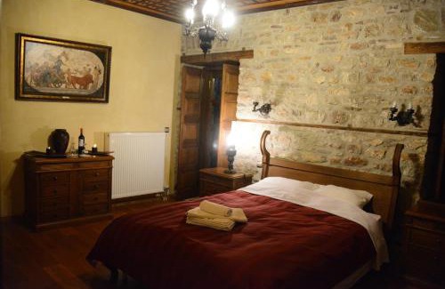 Karpenisi Hotel | Old Inn