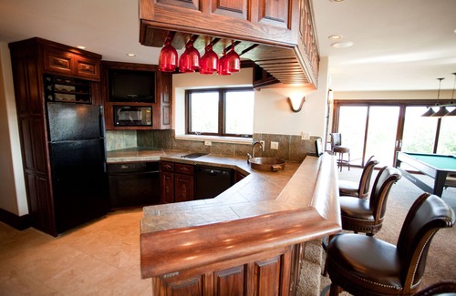 Camdenton House | Old Kinderhook Castle in Gated Golf Community of Old Kinderhook