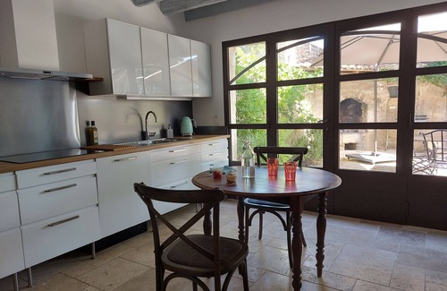 Saint-Etienne-du-Gres Other | Old luxurious Mas Saint Rémy de Provence - 4 people