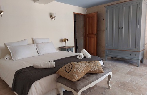 Saint-Etienne-du-Gres Other | Old luxurious Mas Saint Rémy de Provence - 4 people
