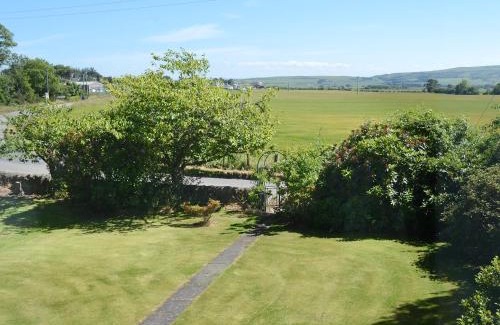Tain House | Old Midoxgate Farmhouse