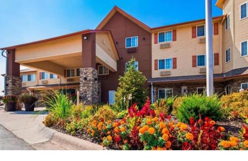 West Omaha Hotel | Old Mill Inn