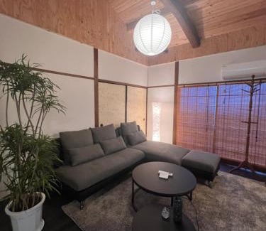 Nara Apartment | Old modern house in Nara
