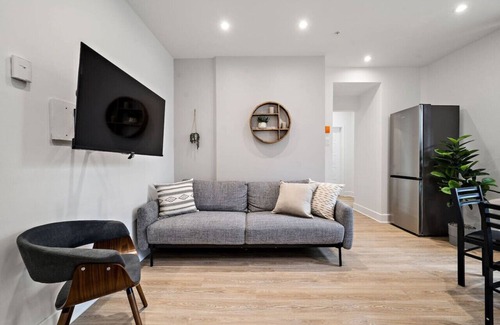Old Montreal Apartment | Old Montreal Luxury Apartment