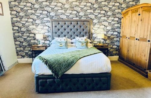 Potter Brompton Apartment | Old Orchard Cottage, Wykeham