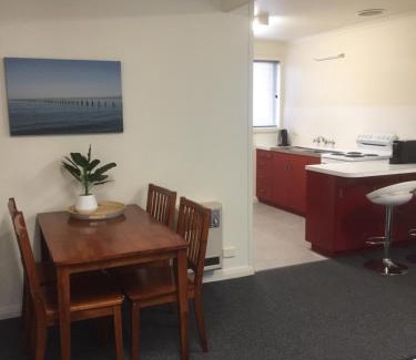 Bridport Apartment | Old Pier Apartments