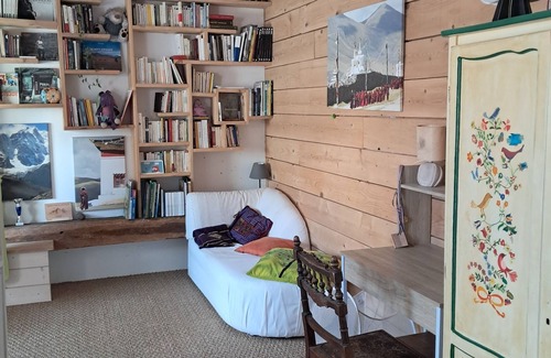 Champoleon House | Old renovated house in the heart of the Parc des Écrins for nature lovers