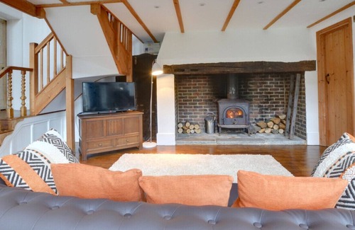 Northiam Apartment | Old School House - One Bedroom Apartment, Sleeps 2