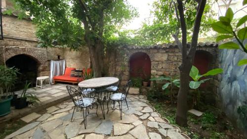 Kaleici House | Old town Cozy Villa in the heart of Antalya
