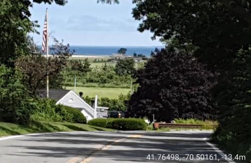 Sandwich House | Oldest Town of Cape Cod In The Historic District