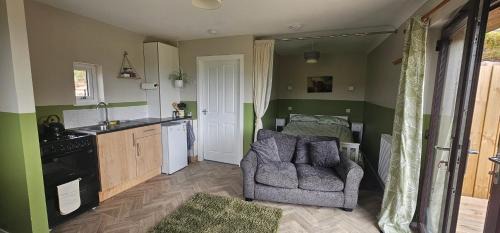 Oldshoremore Ski Chalet | Oldshoremore Croft Cabins
