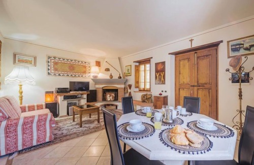 Camaiore House | Oleandro by Interhome