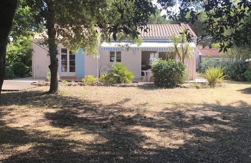 Domino House | OLERON-Domino- Quiet house and studio (6/8 people)-Close to beach and market