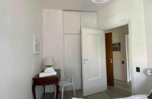 Porta Garibaldi Apartment | Olimpia Fidias bilocale isola
