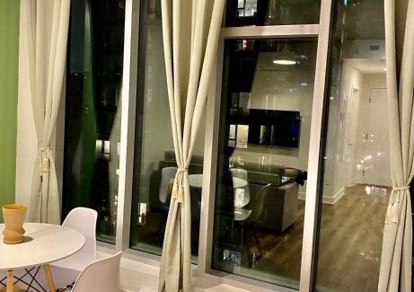 Shaughnessy Village Apartment | Olive 1 BD in downtown MTL 11