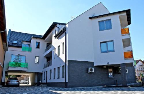 Sarvar Apartment | Olive Apartman