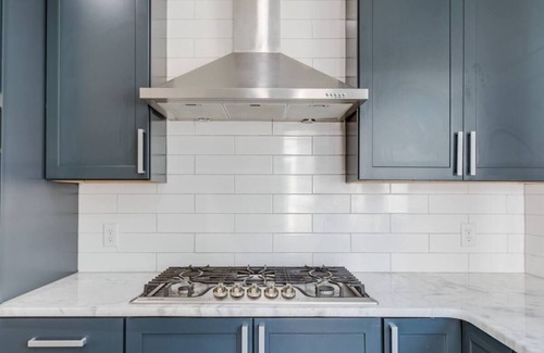 McMinnville House | Olive Branch Villa by the river