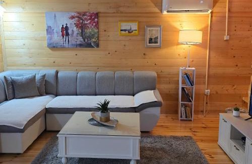 Ulcinj House | Olive & sea, Luxury two bedrooms cabin for 8