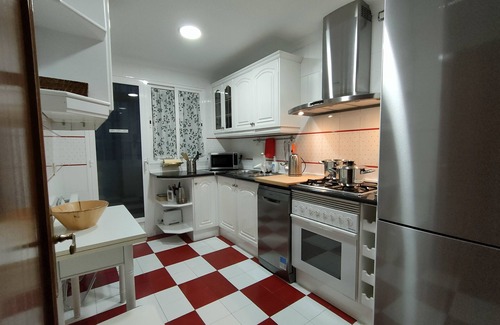 Guejar Sierra Apartment | OLIVILLAS GARDEN - BASE POINT ACCESS SIERRA NEVADA AND GRANADA