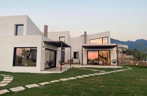Kiparissia House | OLIVOMARE