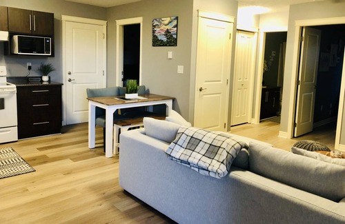 Langford Apartment | Olympic Views - Cozy Modern 2BR Suite