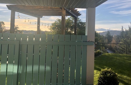 Langford Apartment | Olympic Views - Cozy Modern 2BR Suite